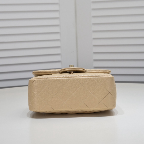 シャネルバッグ内部構造